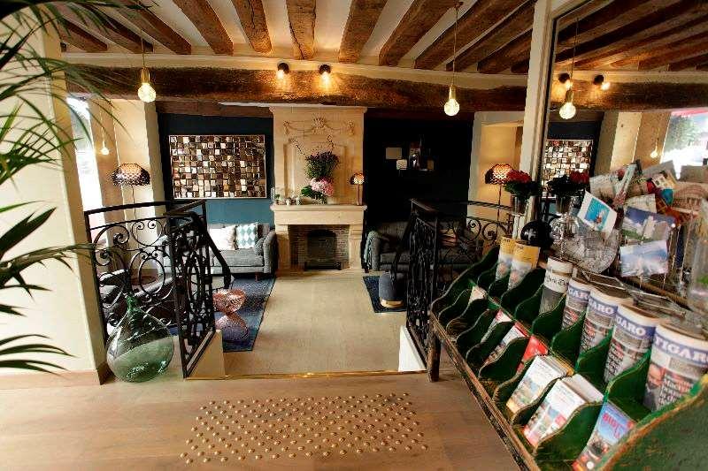 Sevres Saint Germain